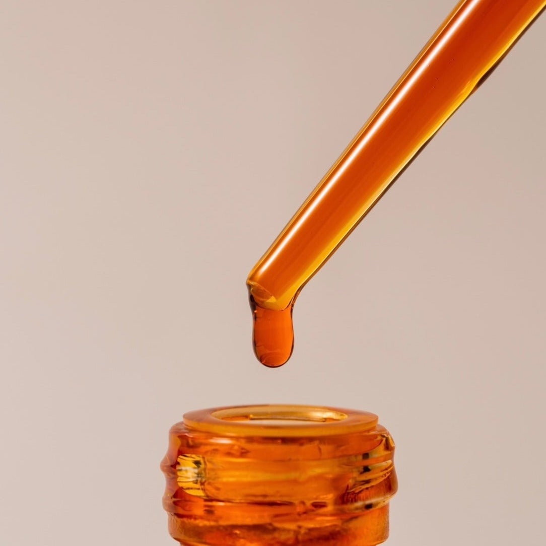 BRIGHTENING NIGHT SERUM